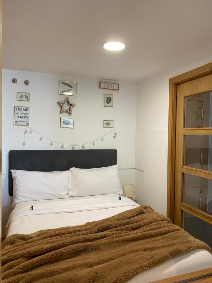 Apartamento Con Piscina Apartment Vigo Exterior photo